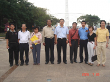  BODs visit to Shenyang Pharmaceutical University_2006